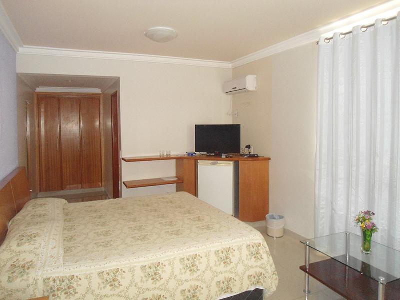 Athenas Plaza Hotel Goiânia Esterno foto